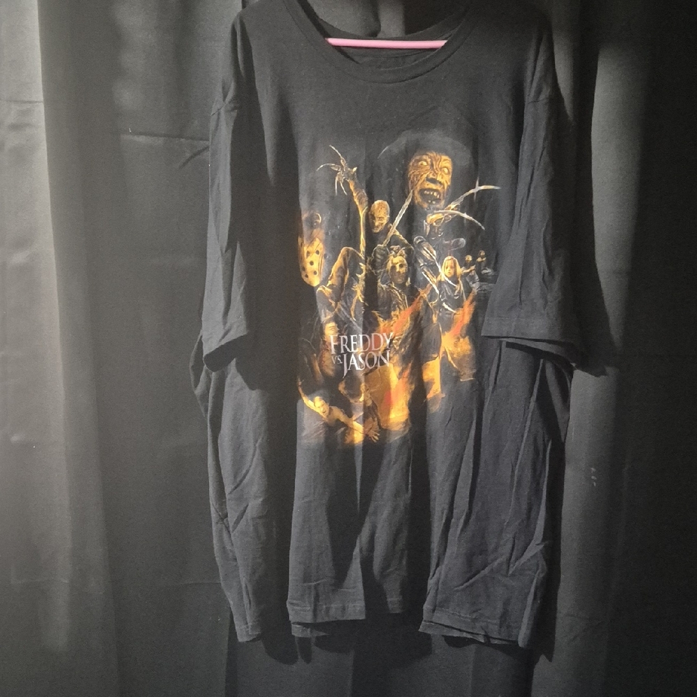 Freddy Vs Jason Graphic T-Shirt